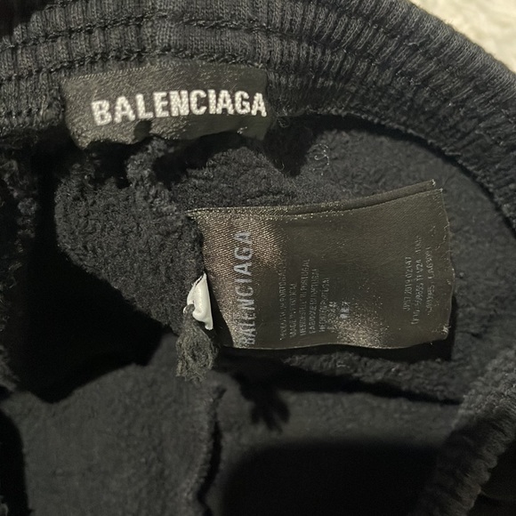 Balenciaga Kids Shorts - Picture 3 of 3